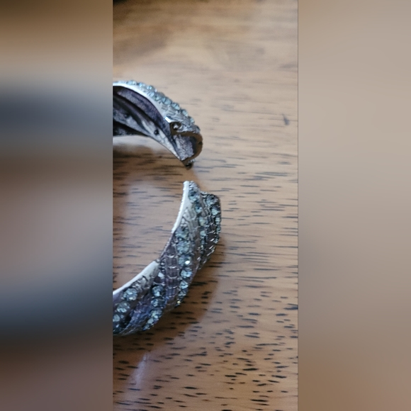 SALE 2 FOR $25 Crystal Bangle - Picture 3 of 3